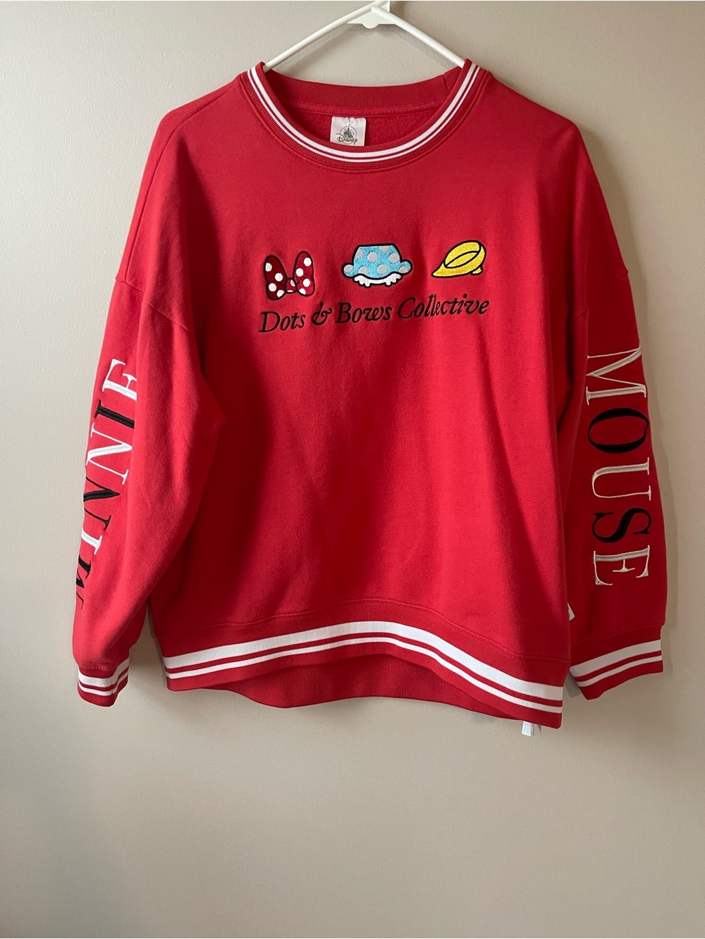 Minnie Mouse Disney Red Crewneck Sweatshirt with Bow, Hat & Cap Motifs